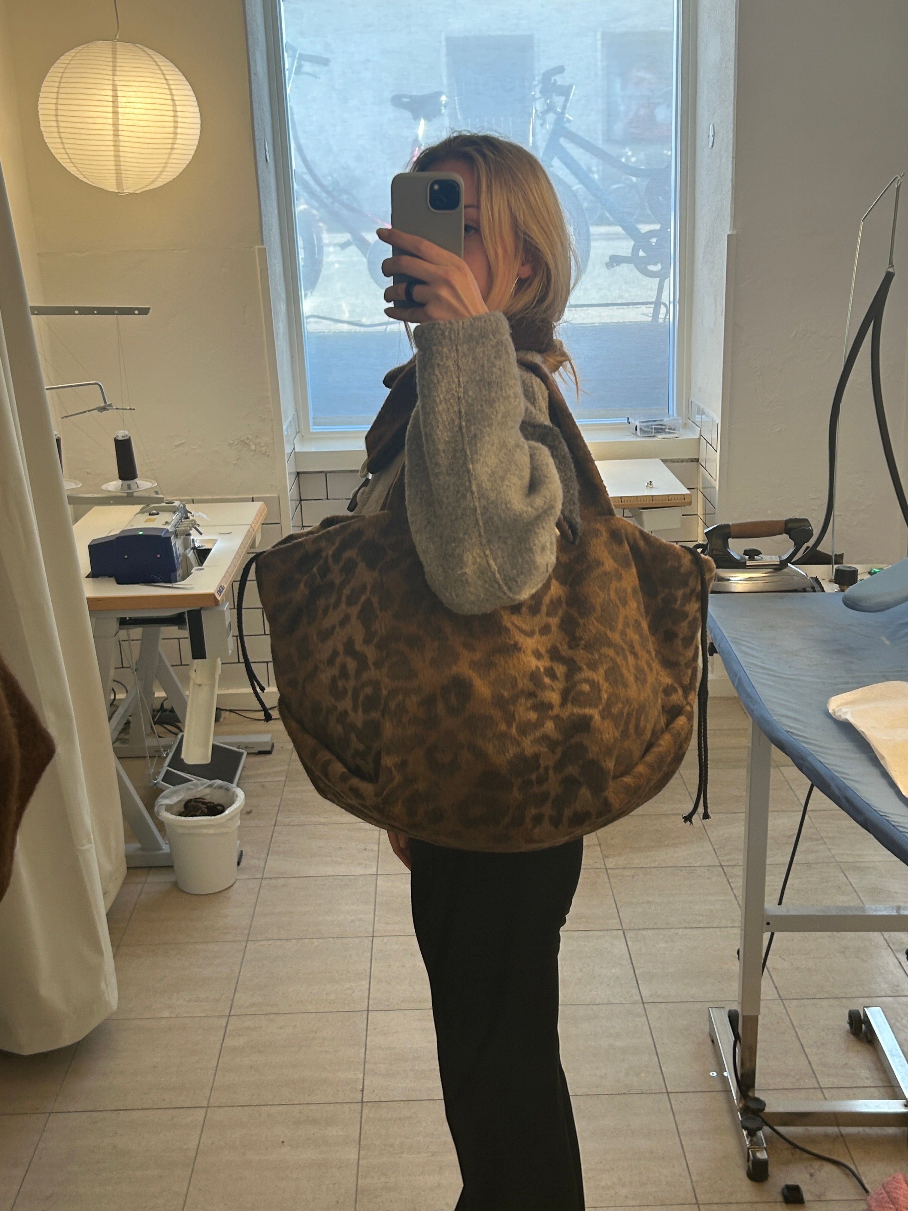 leo weekend taske
